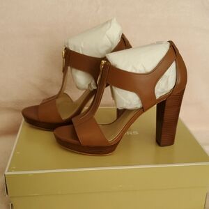 MICHAEL Michael Kors Berkley Sandal Leather